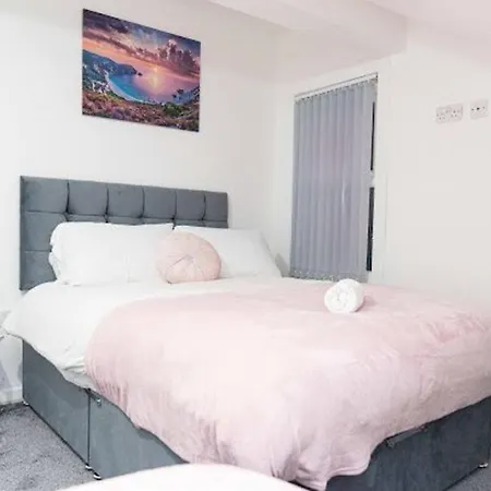 Excel House Serviced Apartman *